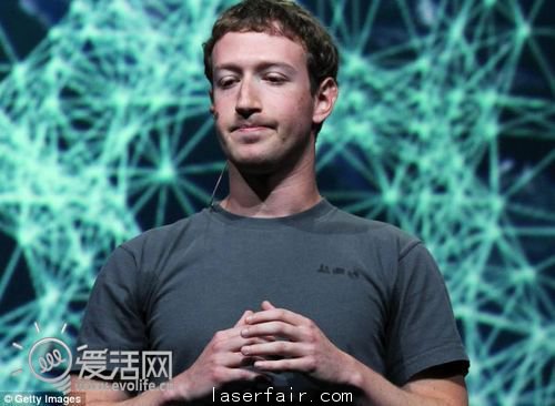 扎克伯格談Facebook無人機細節(jié)：太陽能動力 激光通信